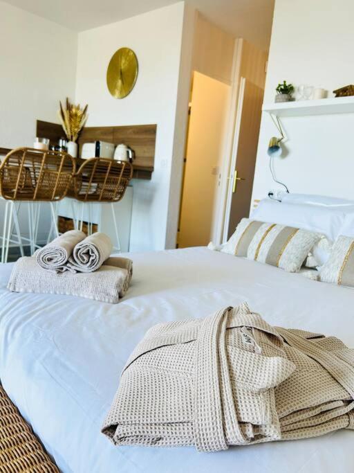 Studio Chic & Cosy Vue Mer, Clim, Parking Λα Γκραντ-Μοτ Εξωτερικό φωτογραφία
